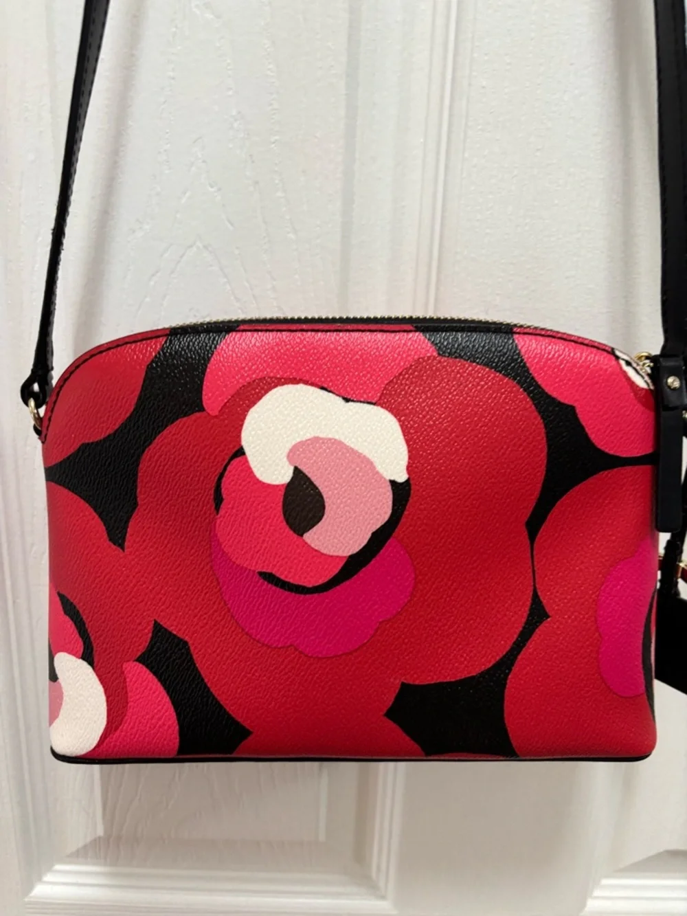 Kate Spade NY Brightwater Drive Hanna Multi Floral Black Crossbody BNOT - Picture 7 of 15